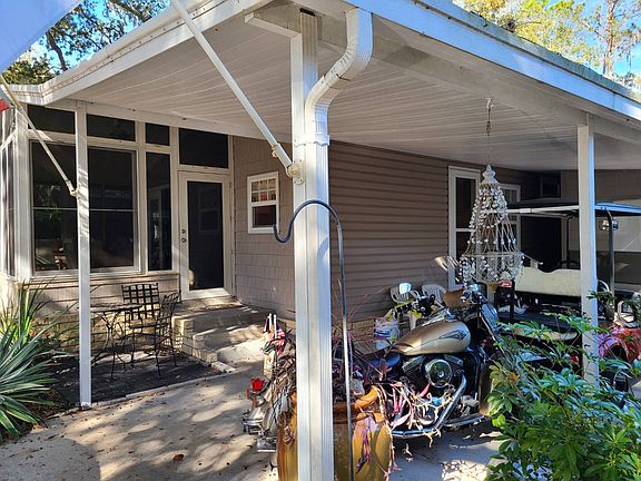 3rd image of 10910 Circle Oak Ct