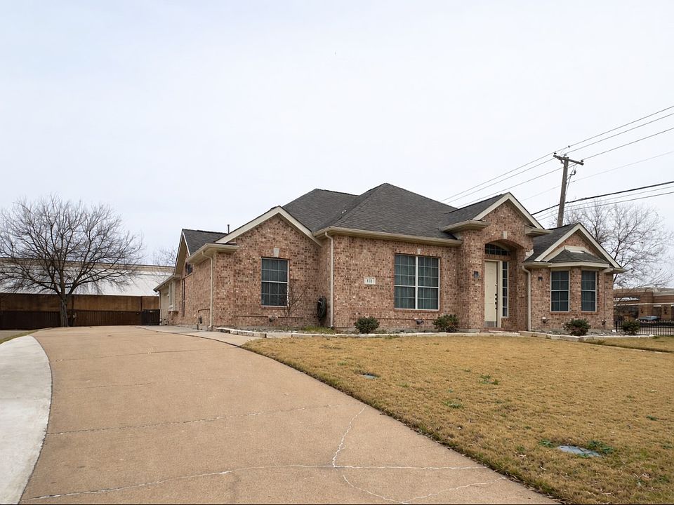 1st image of 101 Hawthorne Dr
