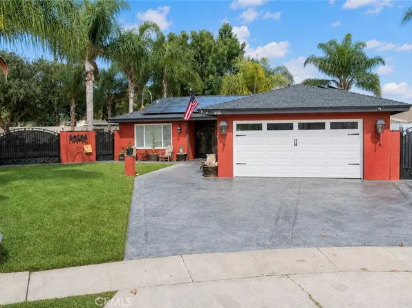 1405 Halladay St, Santa Ana, CA 92707