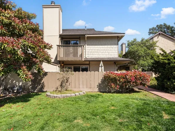 1360 Josselyn Canyon Rd APT 21, Monterey, CA 93940