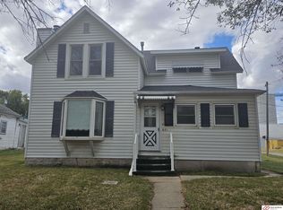 601 S 4th St, Beatrice, NE 68310