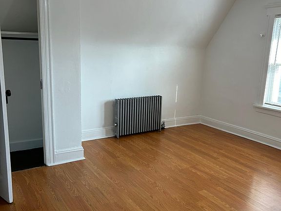 3rd image of 241 S Burnett St Floor 3