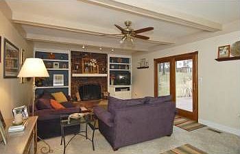 4th image of 1518 Towne Dr