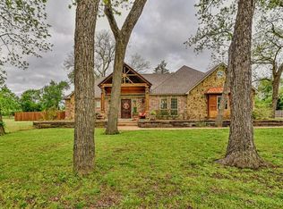 3891 Black Champ Rd, Midlothian, TX 76065