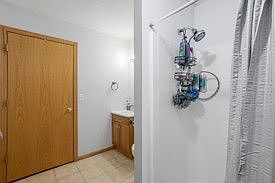 5th image of 6916 91st St NE