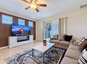 4954 Castle St E, Kissimmee, FL