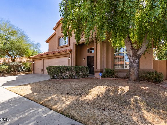 3rd image of 4643 E VILLA MARIA Drive