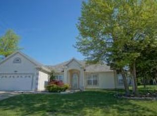 4003 Chatsworth Dr, Columbia, MO 65201