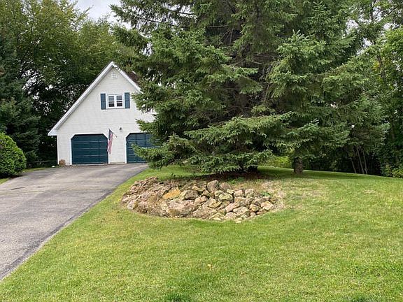 5th image of 16724 Saddle Horn Ct