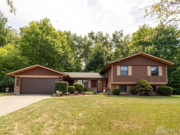2nd image of 240 Kimbary Dr