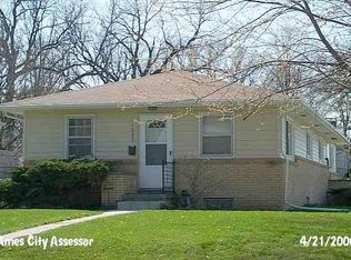 1227 Scholl Rd, Ames, IA 50014