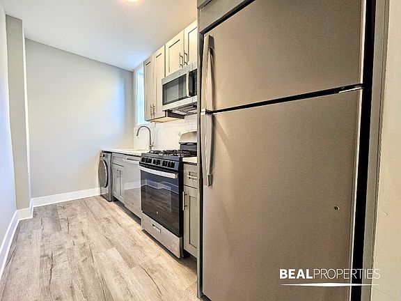 4th image of 373 Hazel Ave APT A1
