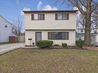 5714 Chagrin Dr, Mentor On The Lake, OH