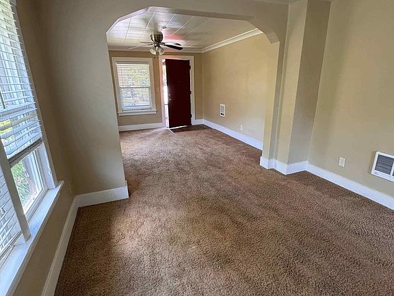 5th image of 1336 Elizabeth Ave