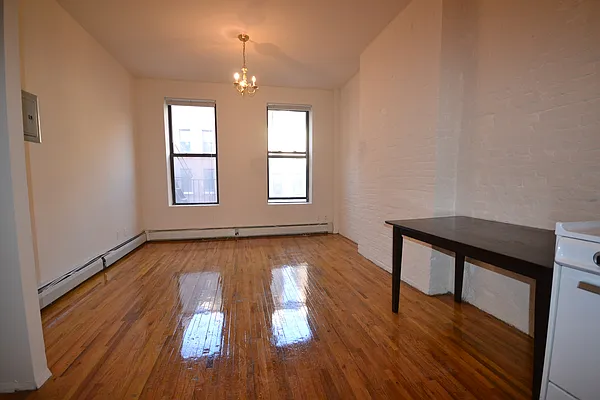 Rented by ArdorNY | media 10