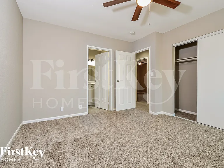 6381 Newville Ave — Photo 9