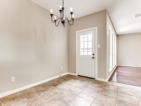 2nd image of 15740 Grove Crest Dr