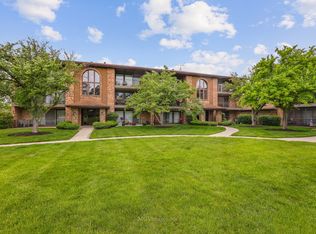 8806 140th St, Orland Park, IL 60462