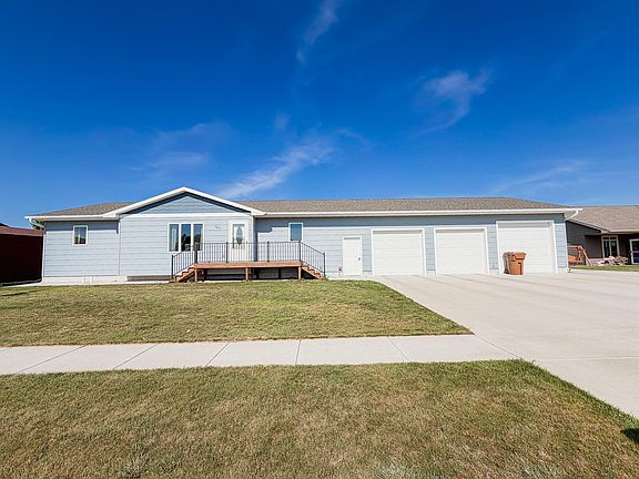 2nd image of 2455 Prairie Eagle Cir W