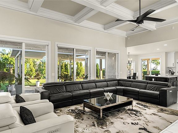 3rd image of 84 Eagle Nest Dr