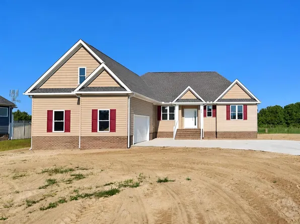462 Pointe Vista Drive, Elizabeth City, NC 27909