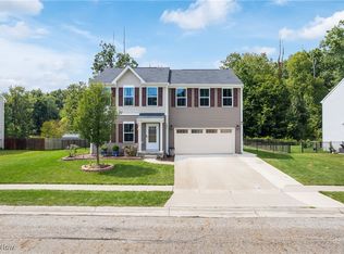 5057 Misty Glen Ln, Ravenna, OH 44266