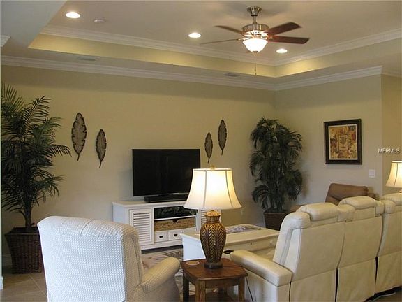 3rd image of 8866 Peregrine Way
