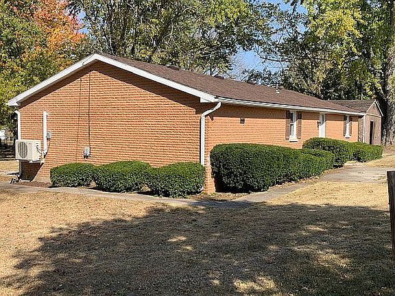 2nd image of 3625 North Dr