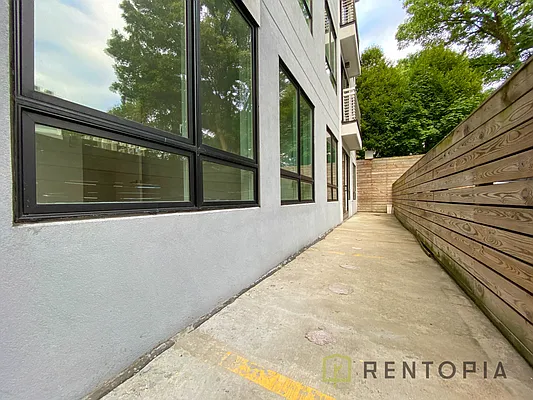 Rented by Rentopia | media 11