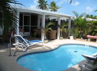 220 11th St, Key Colony Beach, FL 33051