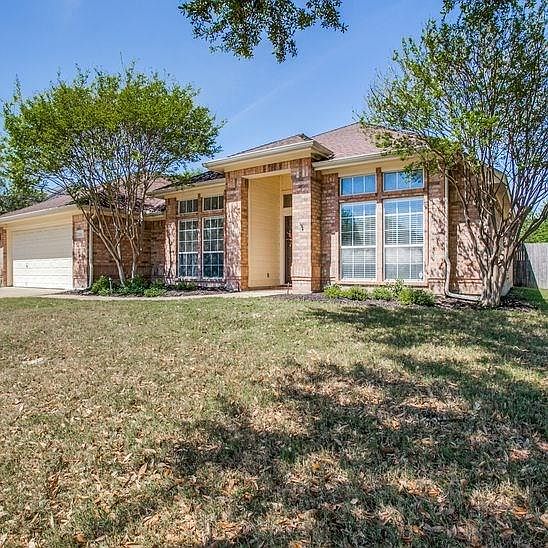 1st image of 2113 Melissa Diane St