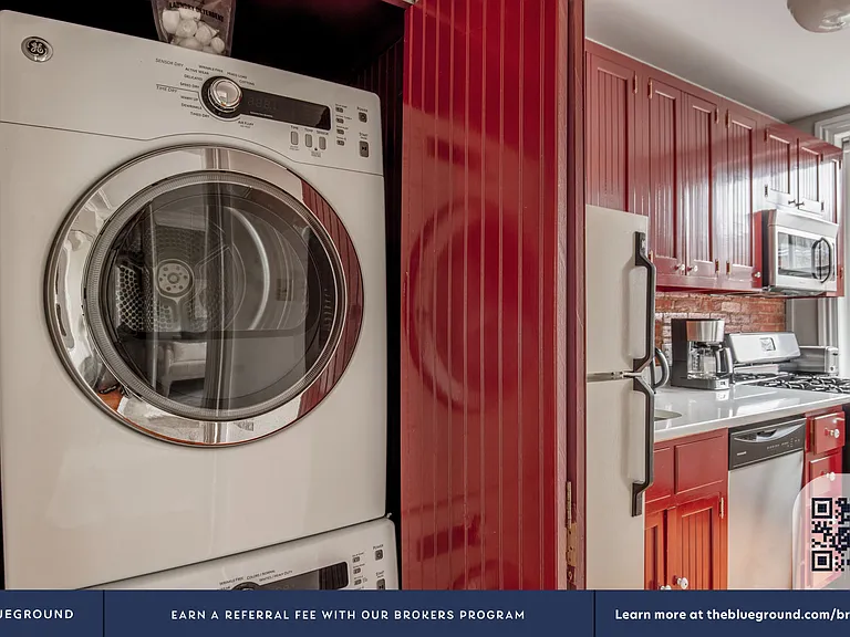Washer/Dryer in Apartment