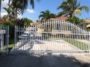 2425 NW 33rd St #2427, Miami, FL 33142