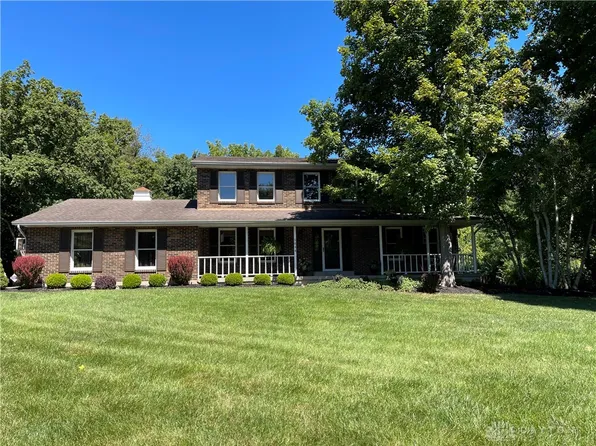 5844 Squirrelsnest Ln, Cincinnati, OH 45252