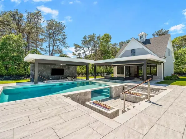 171 Searsville Rd, South Dennis, MA 02660