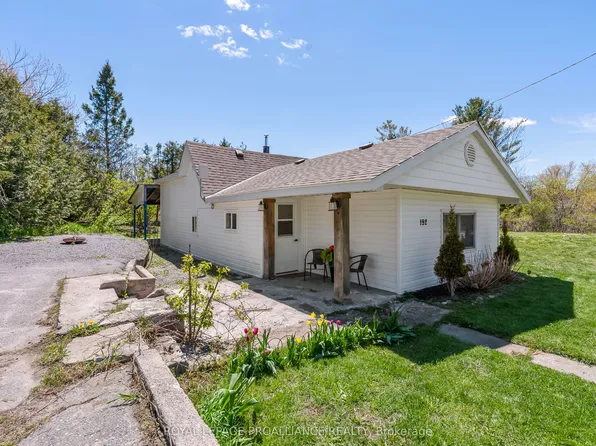 192 Crookston Rd, Centre Hastings, ON K0K 2K0