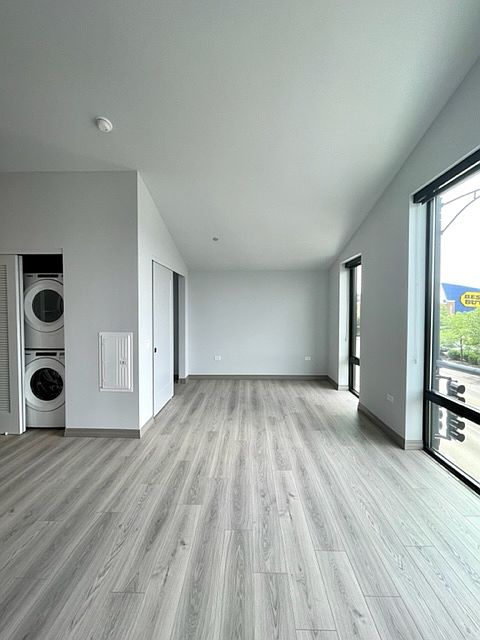 1st image of 2153 N Elston Ave #235