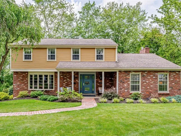 111 Algonquin Rd, Pittsburgh, PA 15241