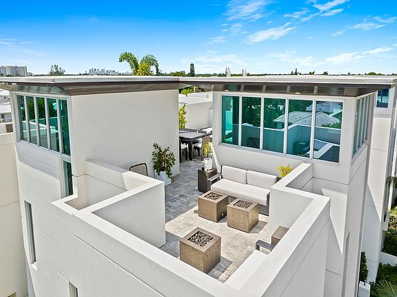 4th image of 234 Garden Court