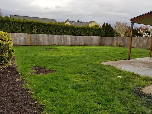 5th image of 17404 NE 26th Way