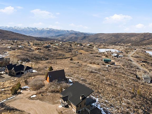 5th image of 9907 Clubhouse Rd #1042