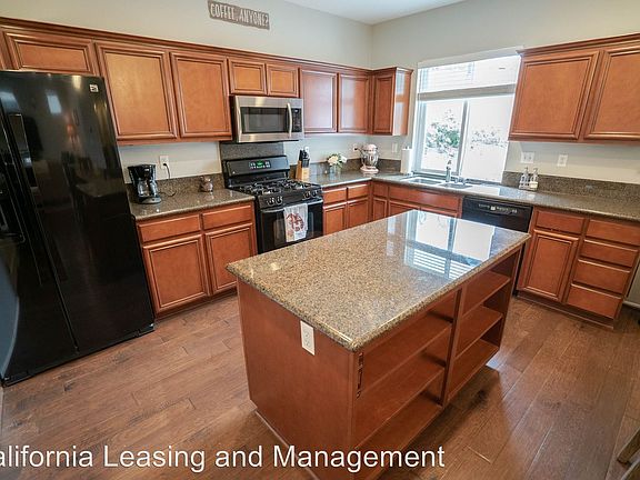 2nd image of 21157 Avenida De Sonrisa