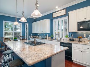 3151 Ferncreek Ln, Escondido, CA 92027
