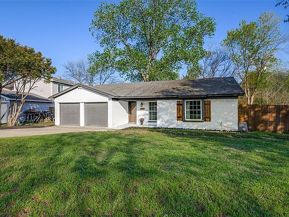 2nd image of 1221 Mesquite Trl