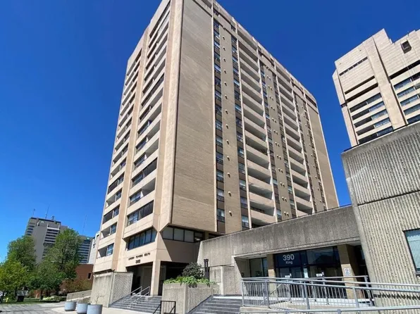 380 King St #903, London, ON N6B 3L6