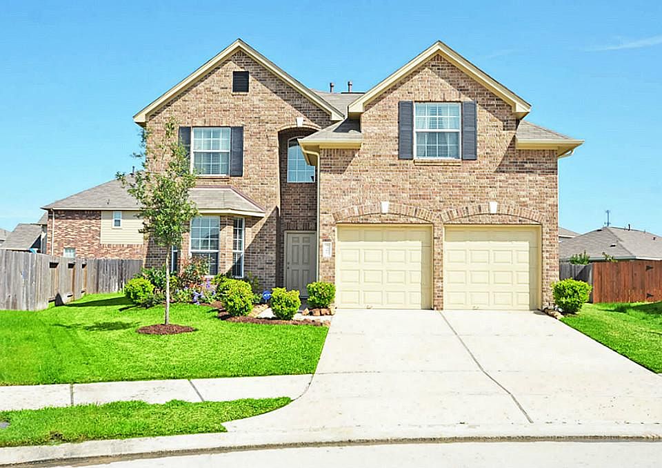 Welcome to 3406 Lily Ranch!