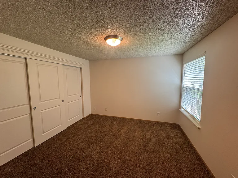 Meridian Village — Photo 45