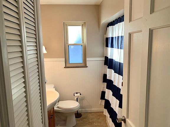 5th image of 15002 Fernway Ave #Up