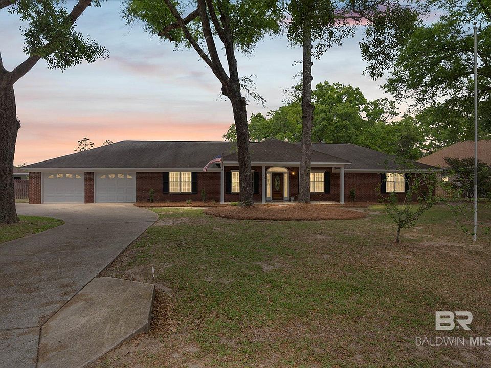 1st image of 651 Norton Dr