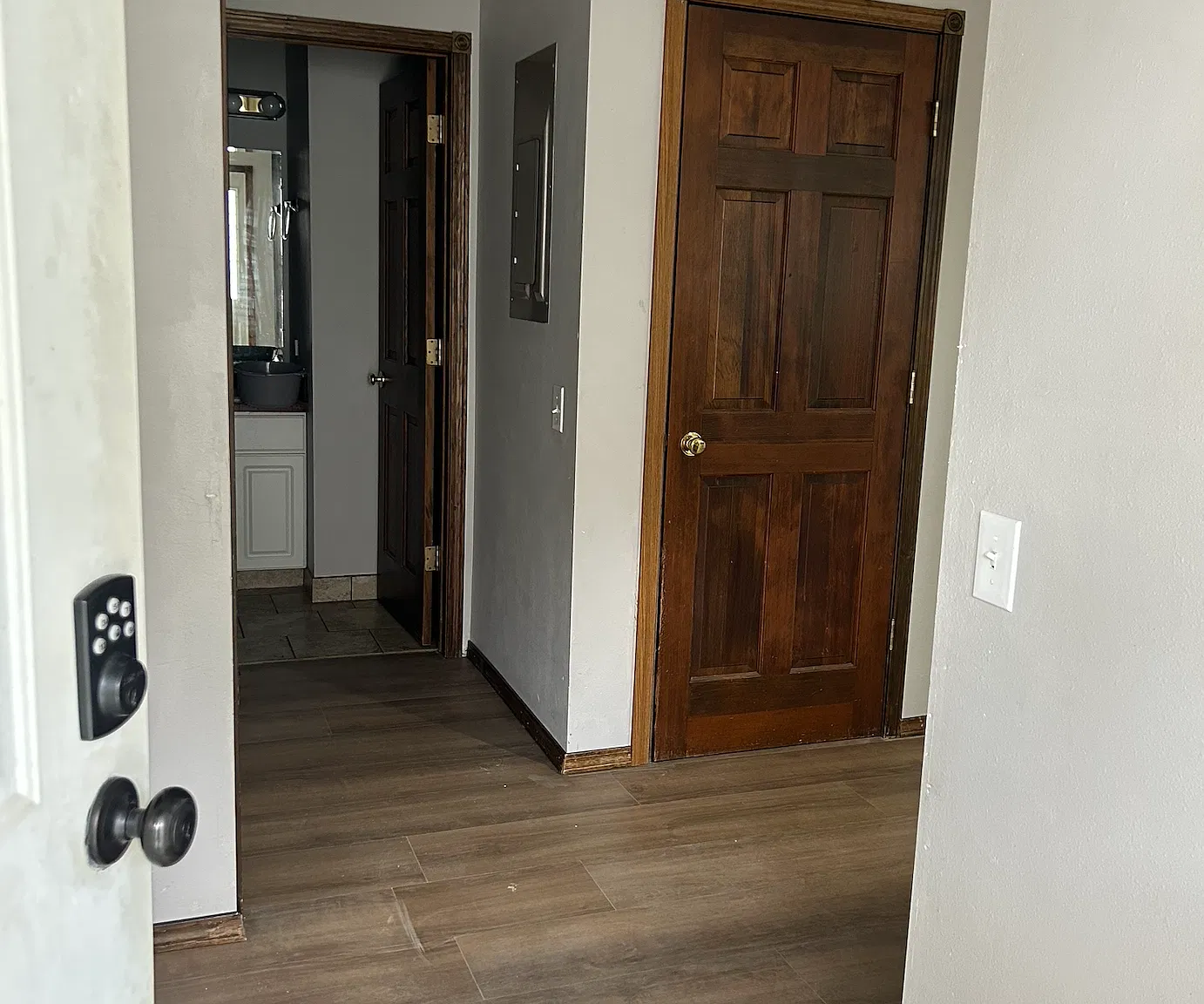 3 bed, 2.5 bath, 1650 sqft, $2,695 — Photo 1